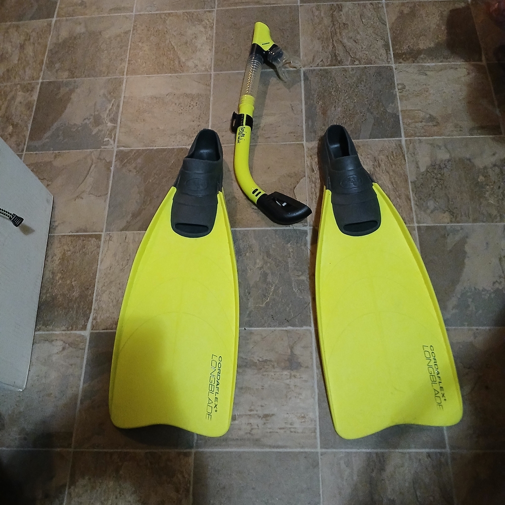 Yellow Snorkel Set with Fins
